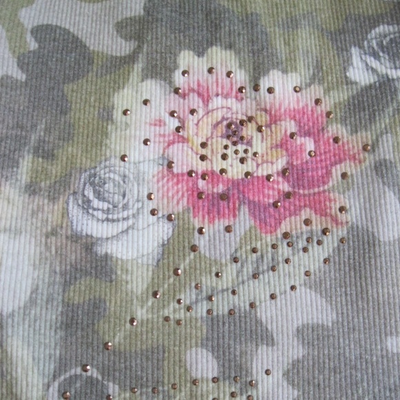 Three cotton tanks by One World, mix-colors, Sz S - Picture 7 of 8